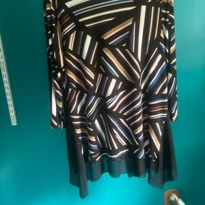 Blouse, Nice back and sides have a sheer black edge 14/16 Navy, Cream stripes